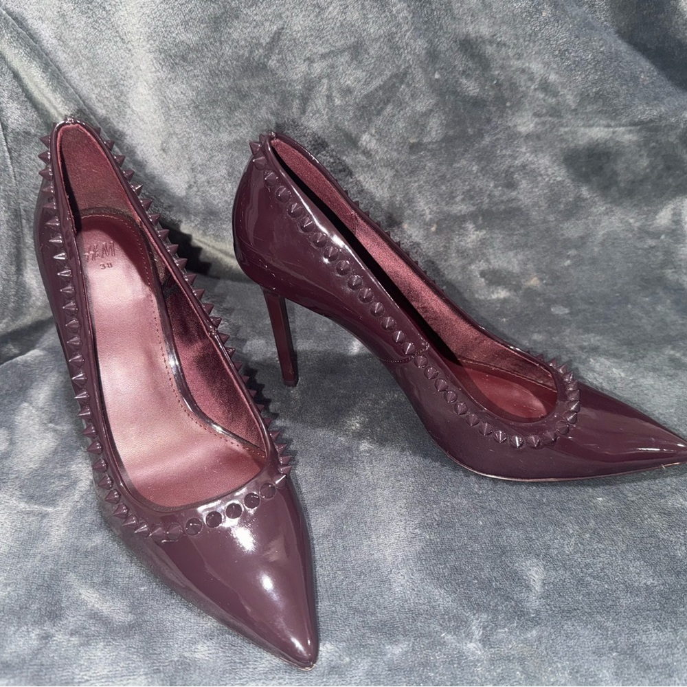H&M Brown Heels Classic Elegant Design View 2